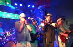 Ruston-Shreveport-Monroe Down Home Quartet Lightnin’ Bugs Sells Out Shreveport House Concert Show on Sunday, Dec. 28