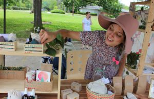 Artisans flowered on Line Ave in first Highland Handmade event at Robinson’s Rescue